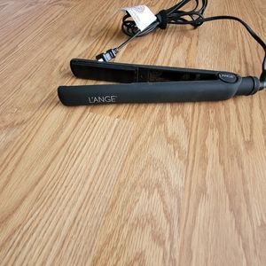 NWOT L'ange hair straightener